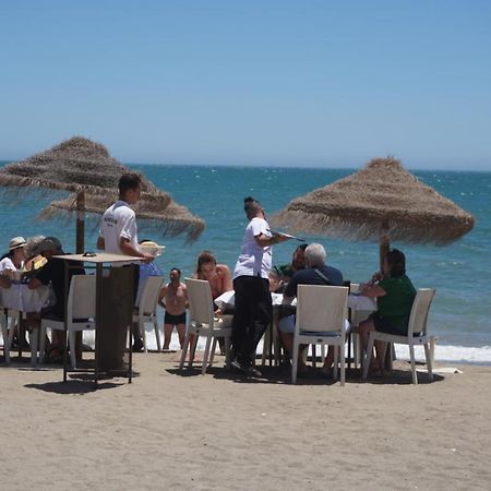 El Barquito Del Abuelo Apartment Malaga Luaran gambar