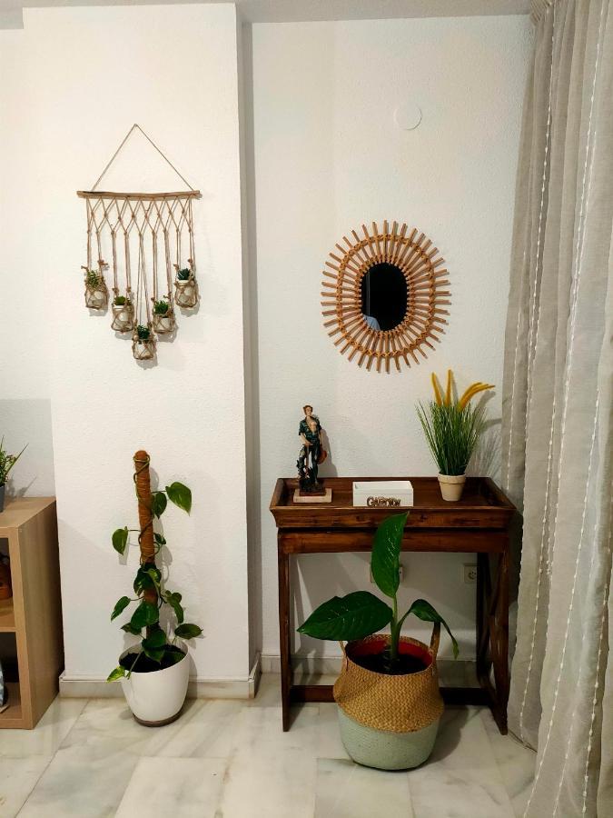 El Barquito Del Abuelo Apartment Malaga Luaran gambar