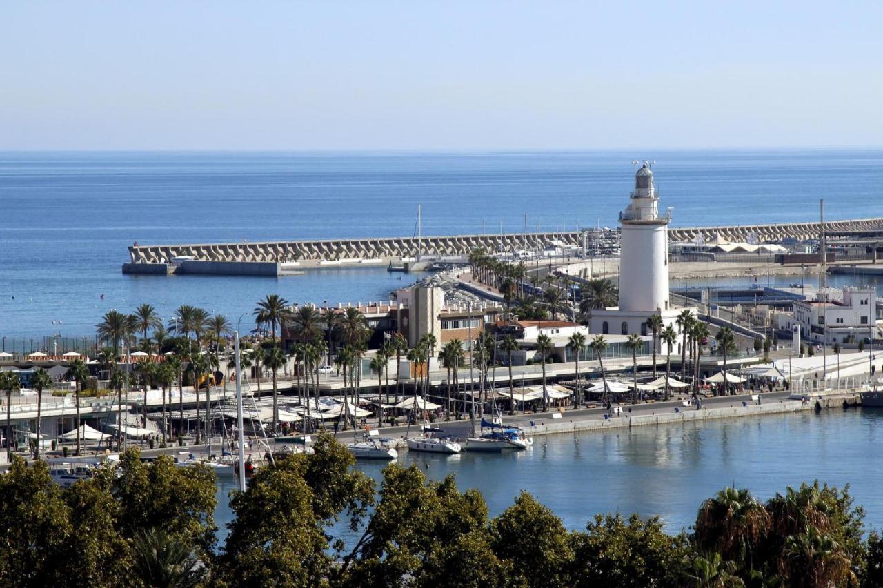El Barquito Del Abuelo Apartment Malaga Luaran gambar